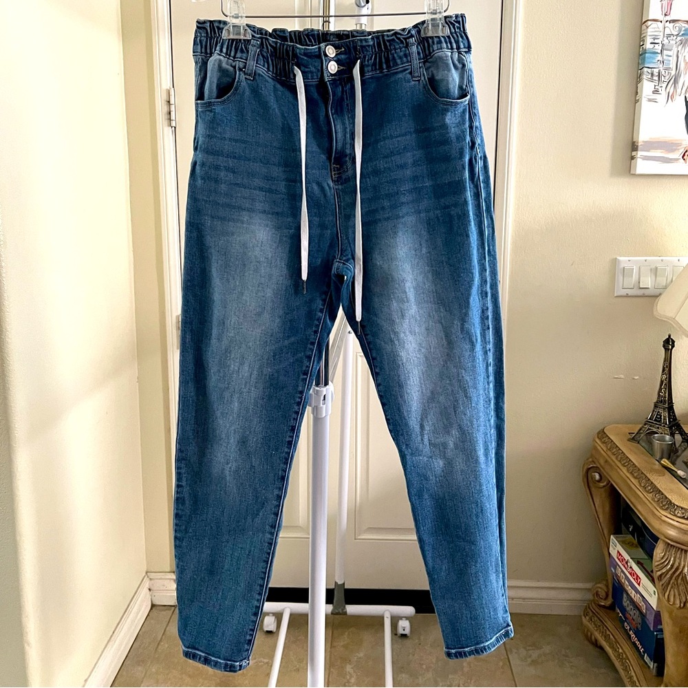 Sky Plus Jeans with Drawstring